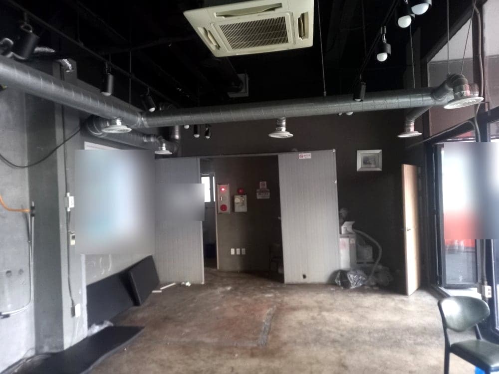 광주 고깃집 철거 후 매장 내부
